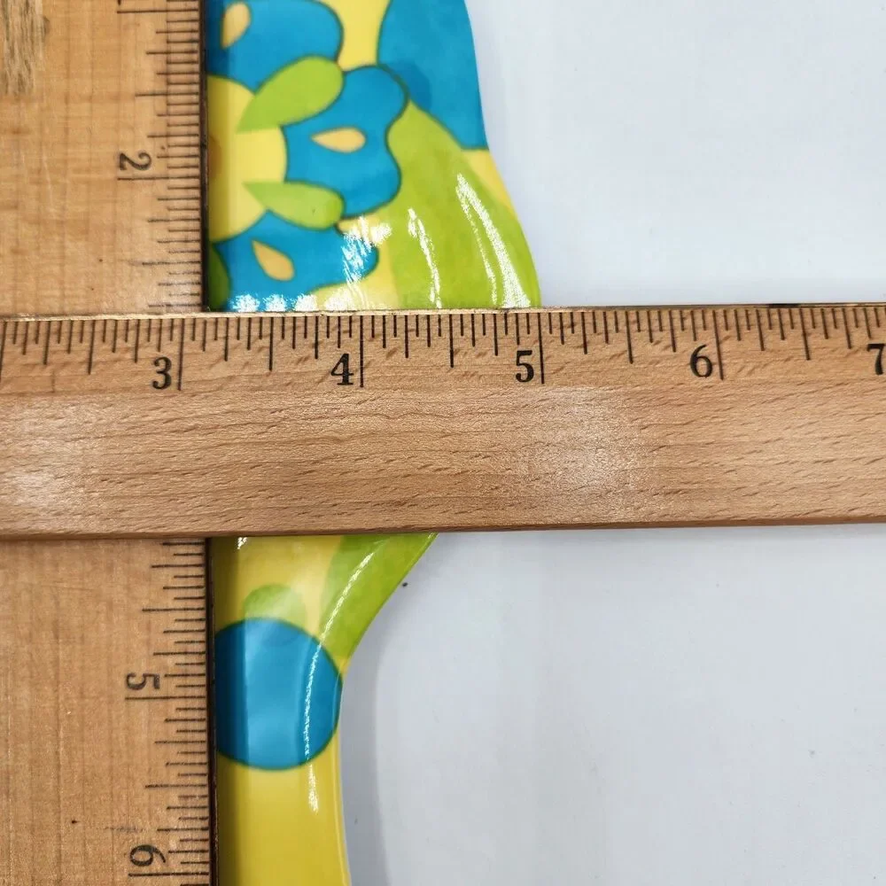 Unbranded flip flop
